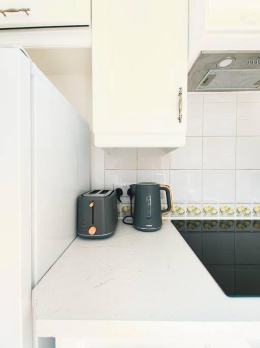 New Marylebone Gem/One Bedroom 런던 외부 사진