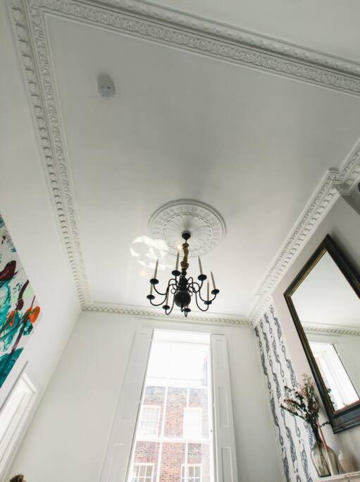 New Marylebone Gem/One Bedroom 런던 외부 사진