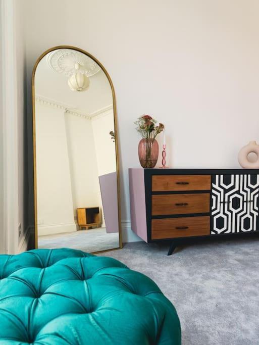 New Marylebone Gem/One Bedroom 런던 외부 사진
