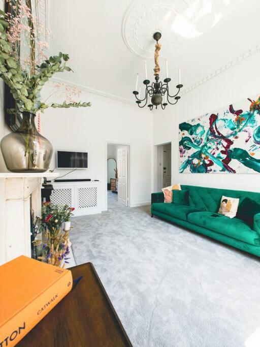 New Marylebone Gem/One Bedroom 런던 외부 사진
